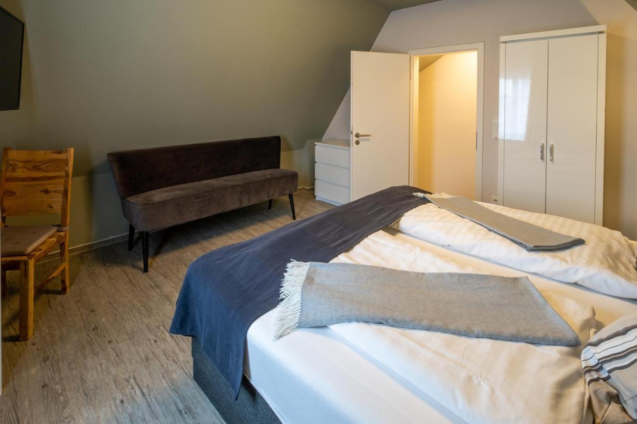Stadthotel 제베 외부 사진